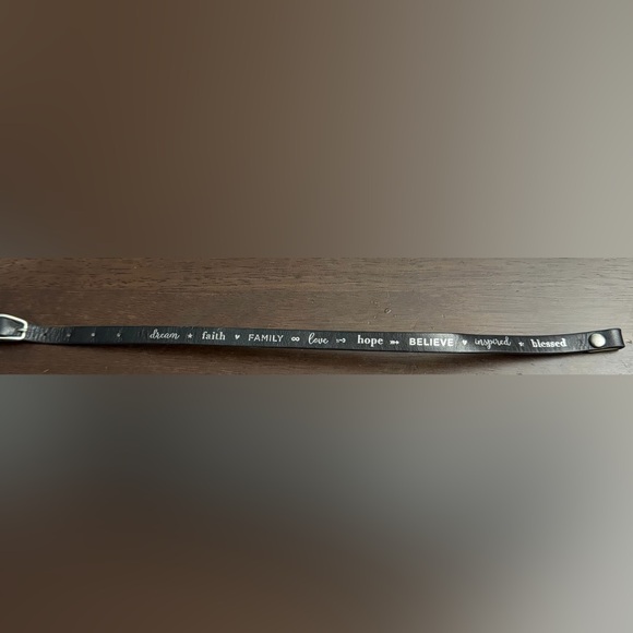 Floating Locket Jewelry - Picture 6 of 9